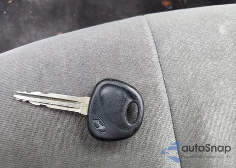 2010 Hyundai Elantra Gls z USA, uszkodzony, nr VIN KMHDU4AD7AU877072